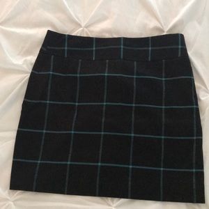 Loft skirt black and blue pattern